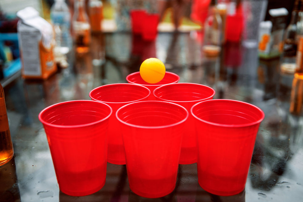 Beer Pong con alcohol